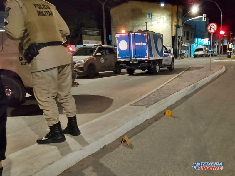 Fotos protegidas por direitos autorais, de acordo com os artigos 7º, VII e 79 da Lei de Direitos Autorais (Lei 9.610/98).